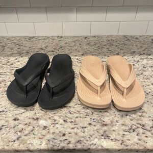 Lot 2 Pairs Flip Flops Archies Reef Size Women’s 10 Waterproof Summer Shoes
